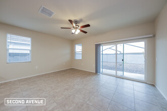 18457 W Faye Way, Unit 03 in Surprise, AZ - Building Photo - Building Photo