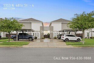 1313 N 48th St, Unit 4 in McAllen, TX - Building Photo