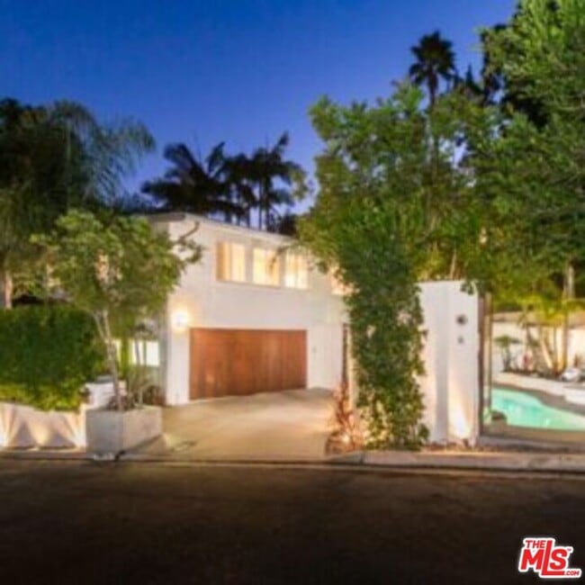 property at 1415 Braeridge Dr