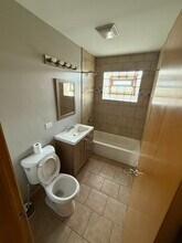 4400 N Mango Ave, Unit 1N in Chicago, IL - Building Photo - Building Photo