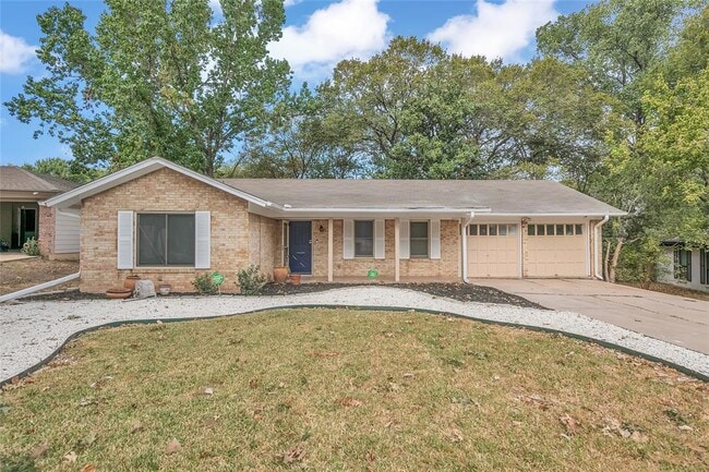 property at 3400 Laguna Dr