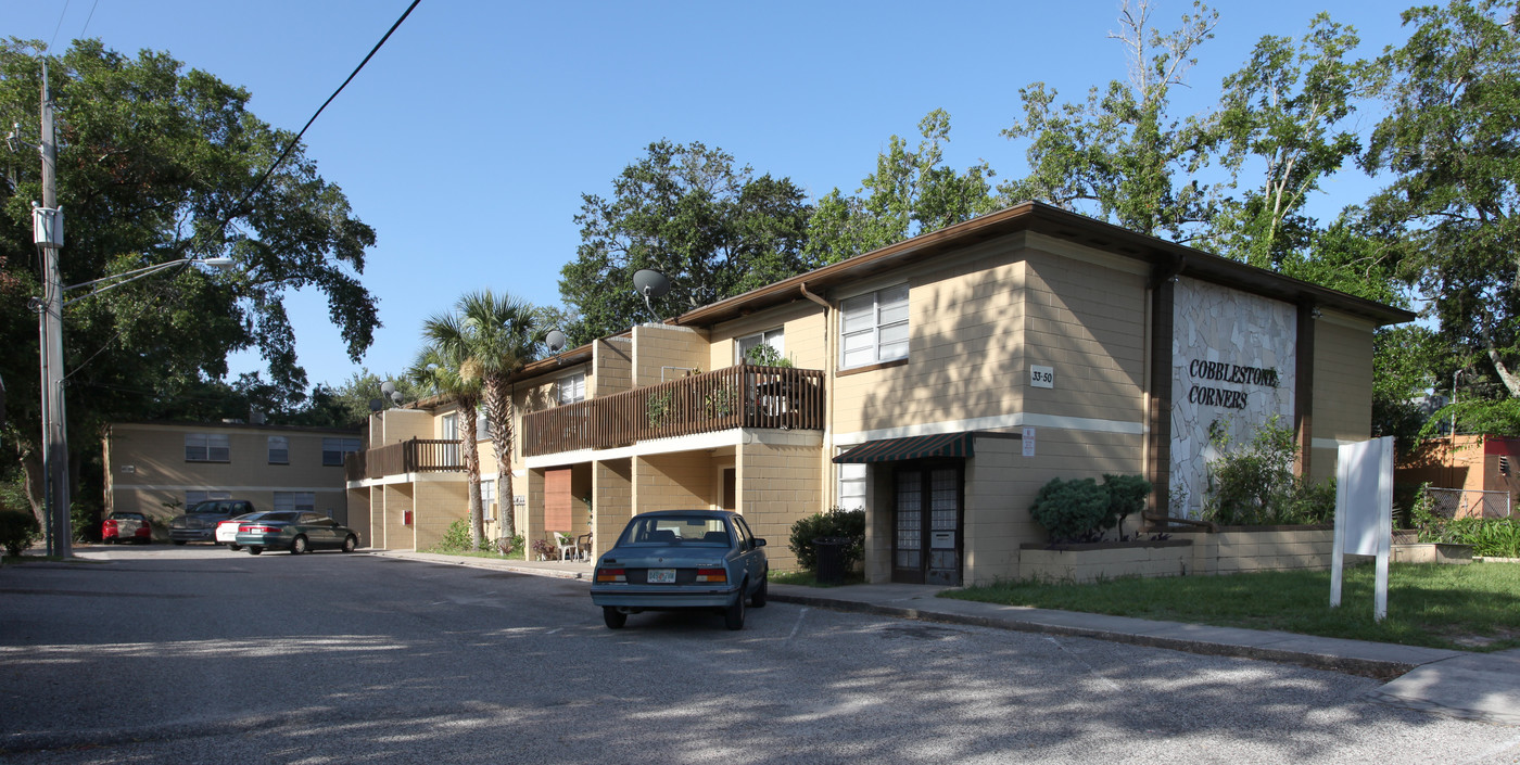 Cobblestone Corners in Jacksonville, FL - Building Photo