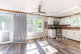 1105 N Winstead Ave in Rocky Mount, NC - Building Photo - Building Photo