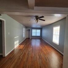 1041 Collingswood Dr in Corpus Christi, TX - Building Photo - Building Photo
