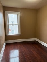 528 Saint Anthony St, Unit 528 2nd FL in Utica, NY - Foto de edificio - Building Photo