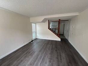 10415 Stratton Ct in Cypress, CA - Building Photo - Building Photo