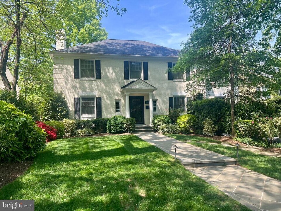 3631 Tilden St NW in Washington, DC - Building Photo