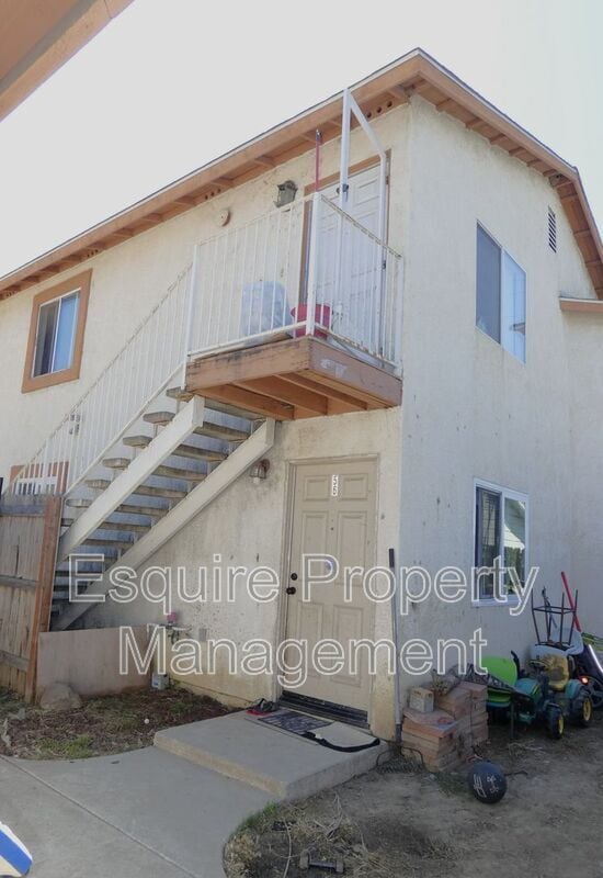 property at 58 Comstock Dr