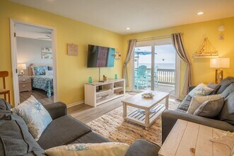 418 Carolina Beach Ave N in Carolina Beach, NC - Building Photo - Building Photo