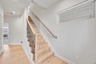 108 Knightsbridge Park Ln in Houston, TX - Building Photo - Building Photo