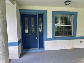 35 Banner Ln in Palm Coast, FL - Building Photo