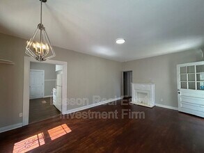 230 E Lister St in Shreveport, LA - Building Photo - Building Photo