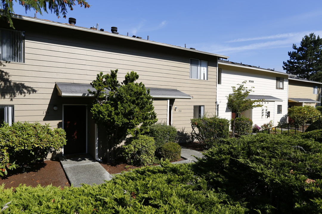 Scarborough Townhomes in Redmond, WA - Foto de edificio