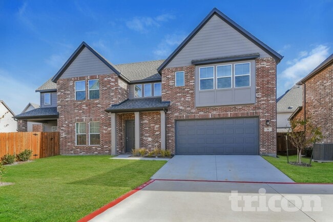 property at 306 Lincoln Cir