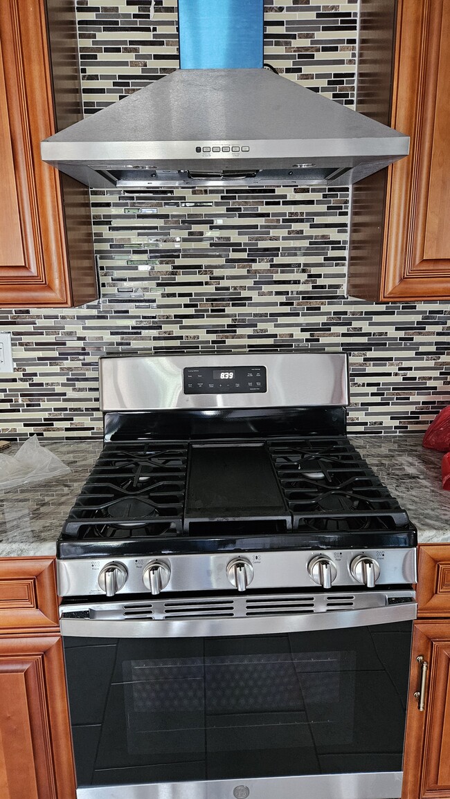 2910 E Walnut St in Colmar, PA - Building Photo - Building Photo