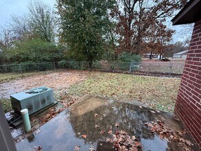 609 Loop W in Roland, OK - Building Photo - Building Photo