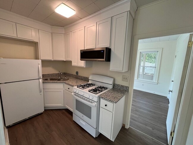 205 S Willow St in Harrisonburg, VA - Building Photo - Building Photo