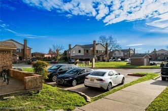 4009 N Garland Ave in Garland, TX - Building Photo - Building Photo