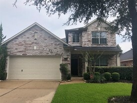 210 Briar Trace Ln in Richmond, TX - Building Photo