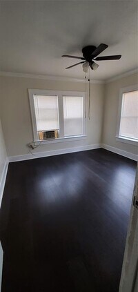 114 Canton St photo'