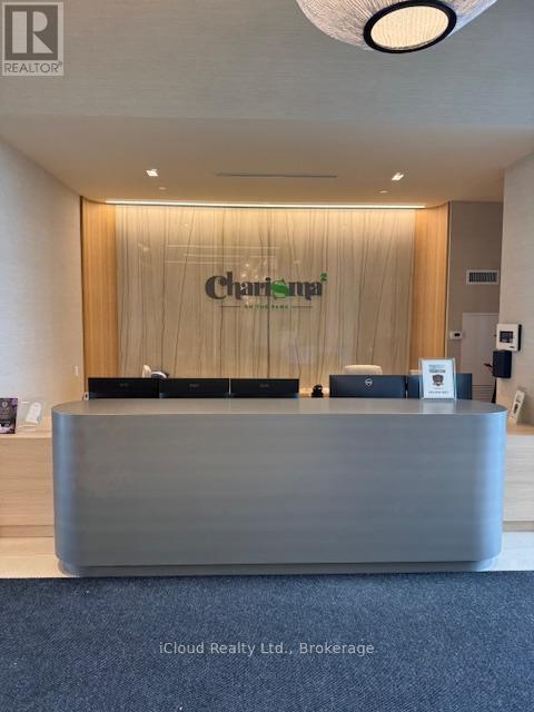 8960 Jane St in Vaughan, ON - Building Photo - Building Photo