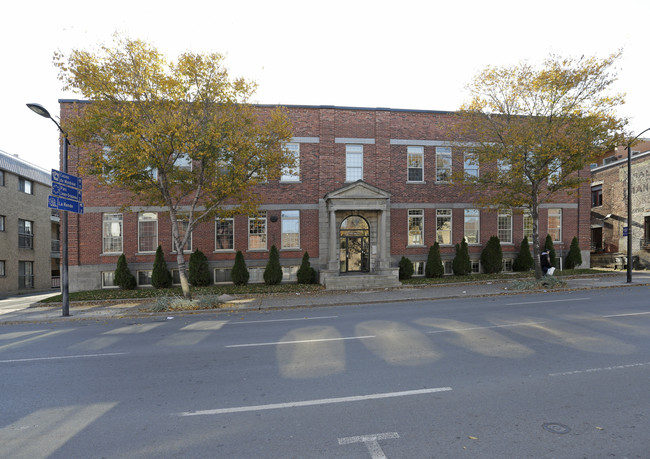 1930 Papineau in Montréal, QC - Building Photo - Building Photo