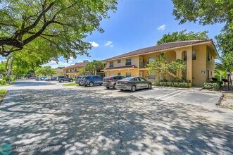 9186 NW 40th St in Coral Springs, FL - Building Photo - Building Photo