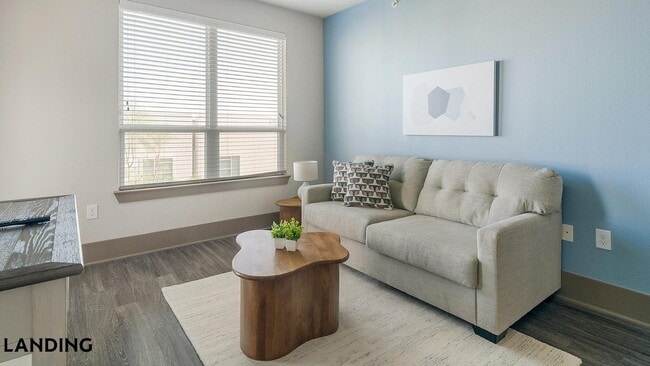 155 Birdsall St, Unit 303