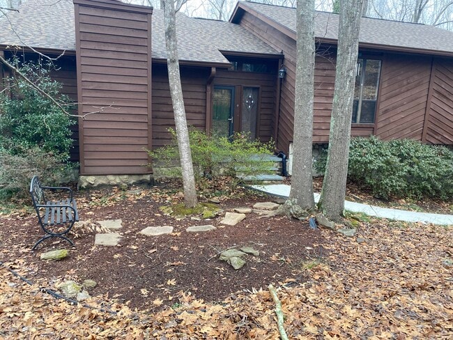 5100 Forest Mist Dr SE in Smyrna, GA - Foto de edificio - Building Photo