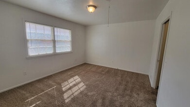 4205 50th St in Lubbock, TX - Building Photo - Building Photo