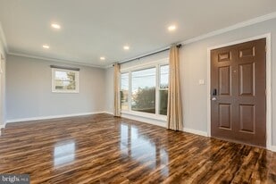 1959 Lewis Ave in Rockville, MD - Building Photo