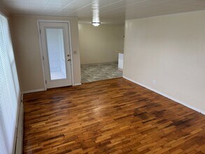 5326 Leota St in Springfield, OR - Building Photo - Building Photo