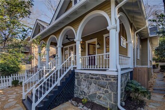 383 5th St NE in Atlanta, GA - Foto de edificio - Building Photo