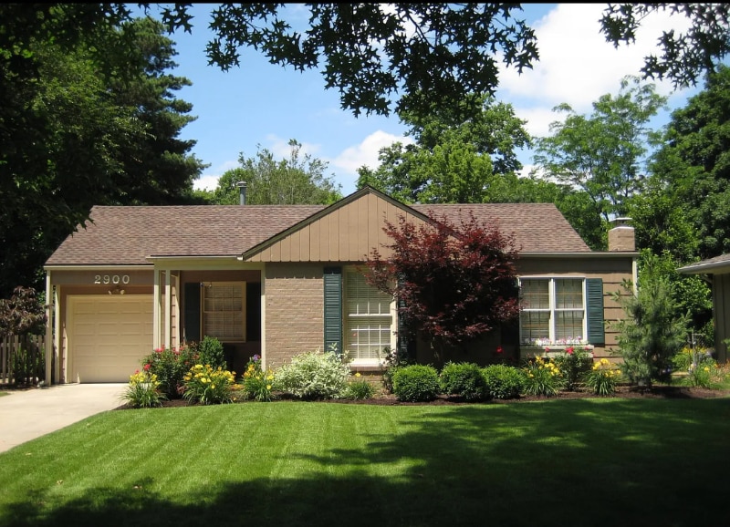 2900 W 48th St in Westwood, KS - Building Photo