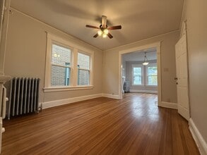 221 S Swan St in Albany, NY - Building Photo - Building Photo