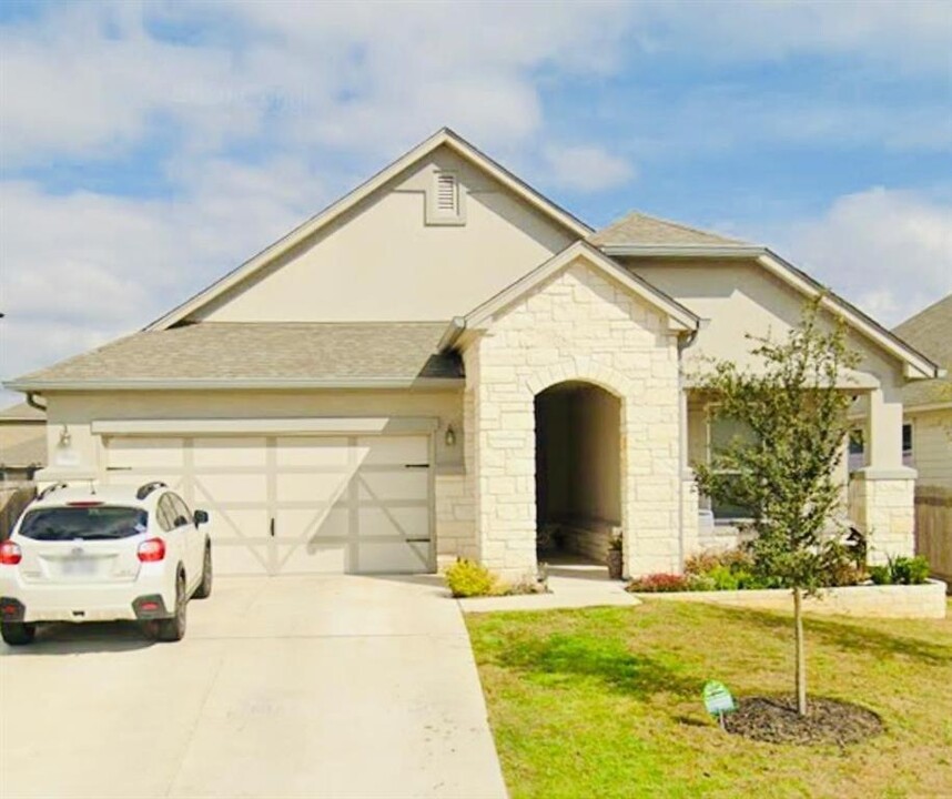 7925 Bassano Dr in Round Rock, TX - Building Photo