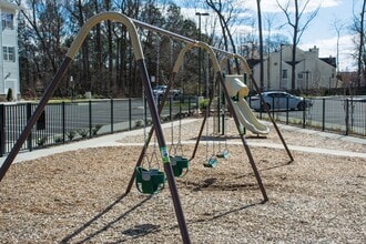 Parkside at Charles Street in Newport News, VA - Foto de edificio - Building Photo