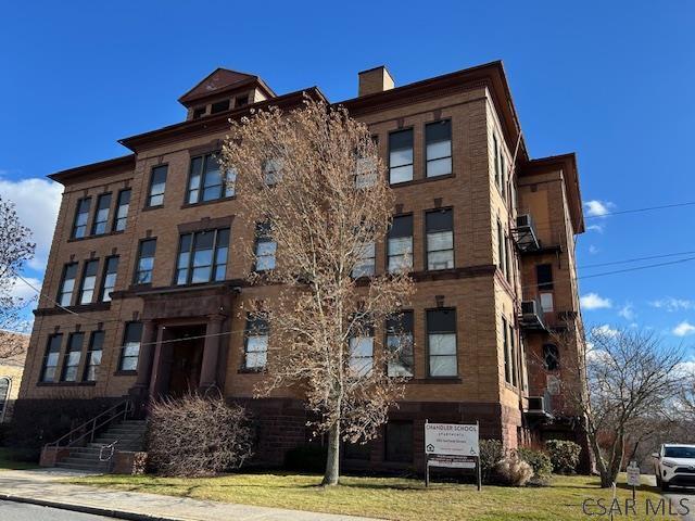 property at 280 Garfield St