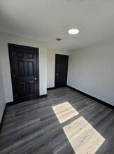 45 N 6th St, Unit 2 in Newark, NJ - Building Photo - Building Photo
