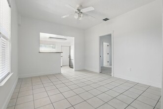 315 Harwood St in Orlando, FL - Building Photo - Building Photo