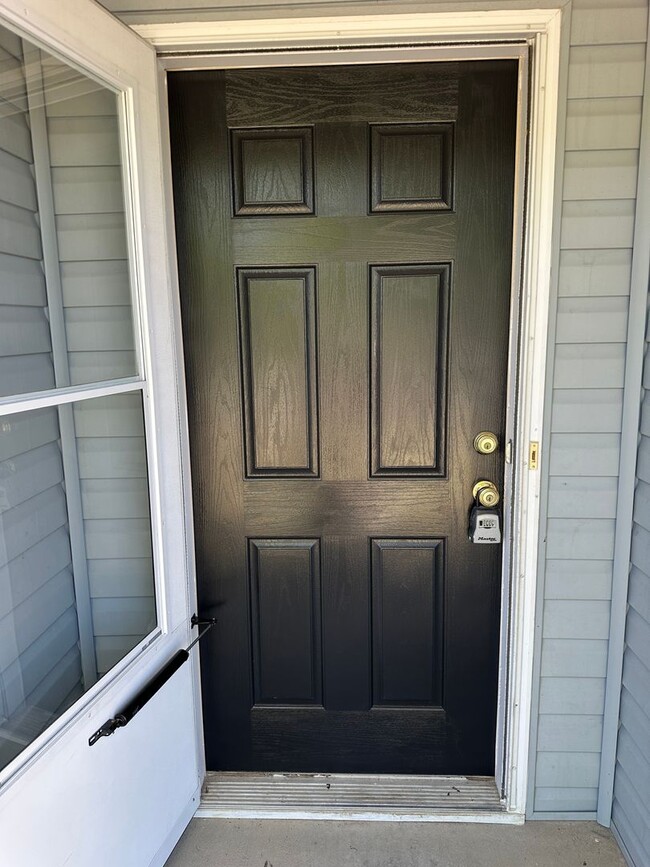 3020 Westwinds Ct in Charlotte, NC - Building Photo - Building Photo