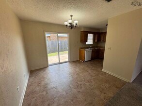 4205 Wrangler Dr in Wichita Falls, TX - Building Photo - Building Photo