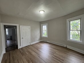 514 Harrison Ave in Scranton, PA - Foto de edificio - Building Photo