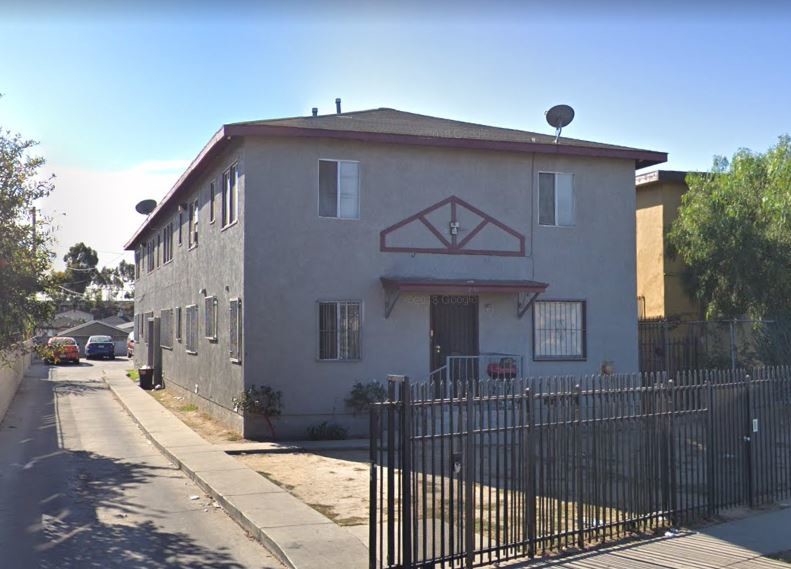 254 E Lanzit Ave in Los Angeles, CA - Building Photo