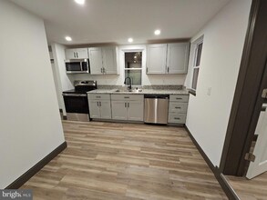 211 S 2nd St in Columbia, PA - Building Photo - Building Photo