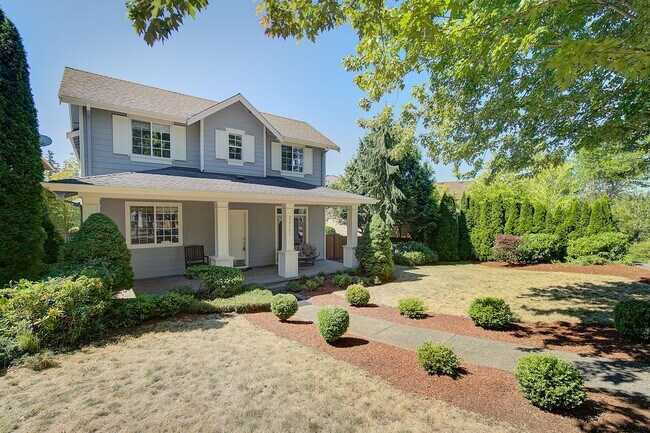 22523 NE 100th Way in Redmond, WA - Building Photo - Building Photo