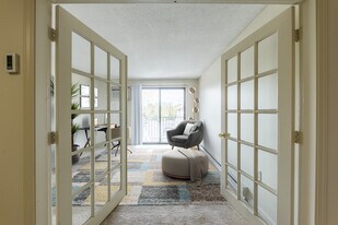Westford Park Apartments in Lowell, MA - Building Photo