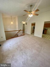 7316 Stone Crossing Dr in Fredericksburg, VA - Building Photo - Building Photo