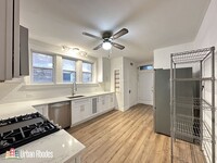 5534 N Artesian Ave, Unit G03C in Chicago, IL - Building Photo - Building Photo