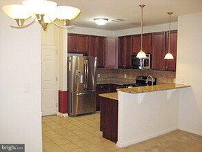 350 W Elm St, Unit 3307 in Conshohocken, PA - Building Photo - Building Photo